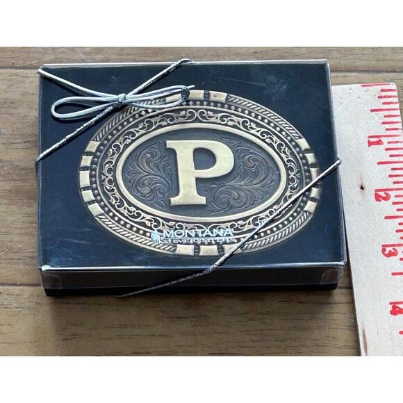 Montana Silversmiths Oval Brass Cast Filigree Initial P Belt Buckle Rope Border - Picture 3 of 4